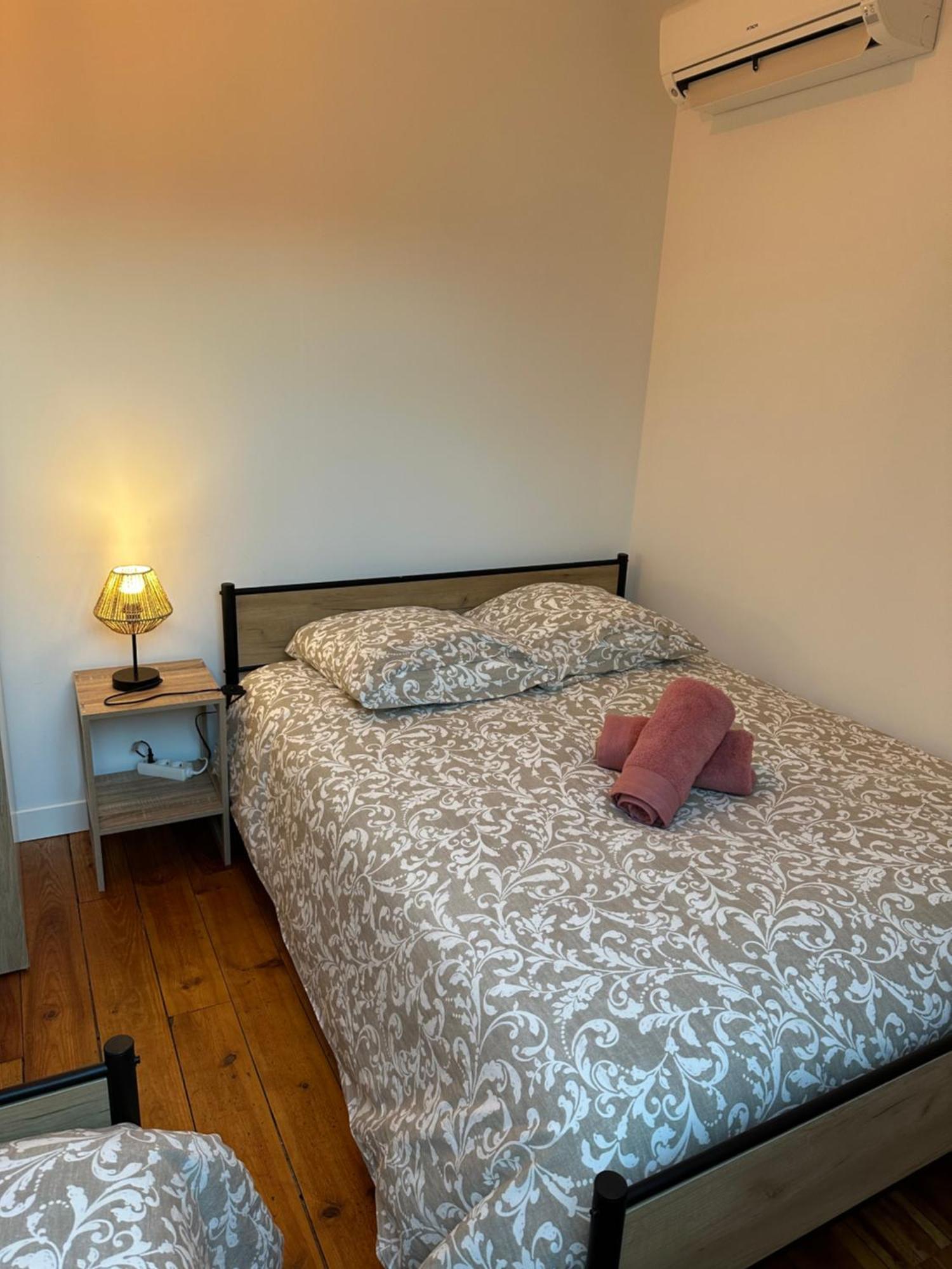 Maison Nombreux Couchages, 13 Lits, 3 Sdb, Exterieur Bourges Esterno foto
